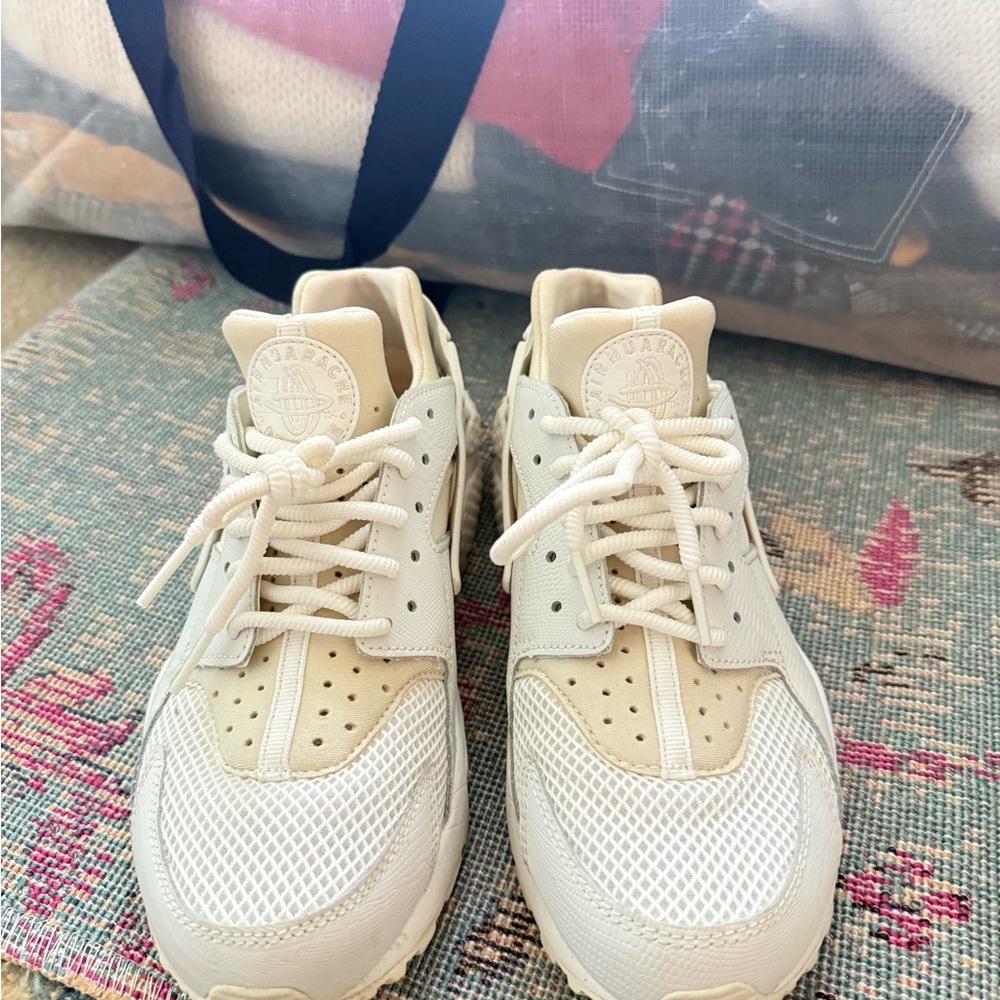 Nike Women's Shoes in Cream and White